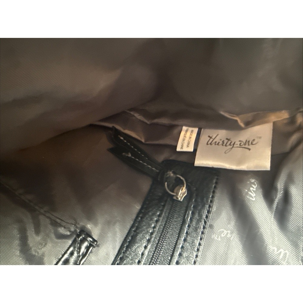 Thirty-One Suite Cross N' Fold 881A Safari Black "BELIEVE" Embroidered NEW - Picture 4 of 7